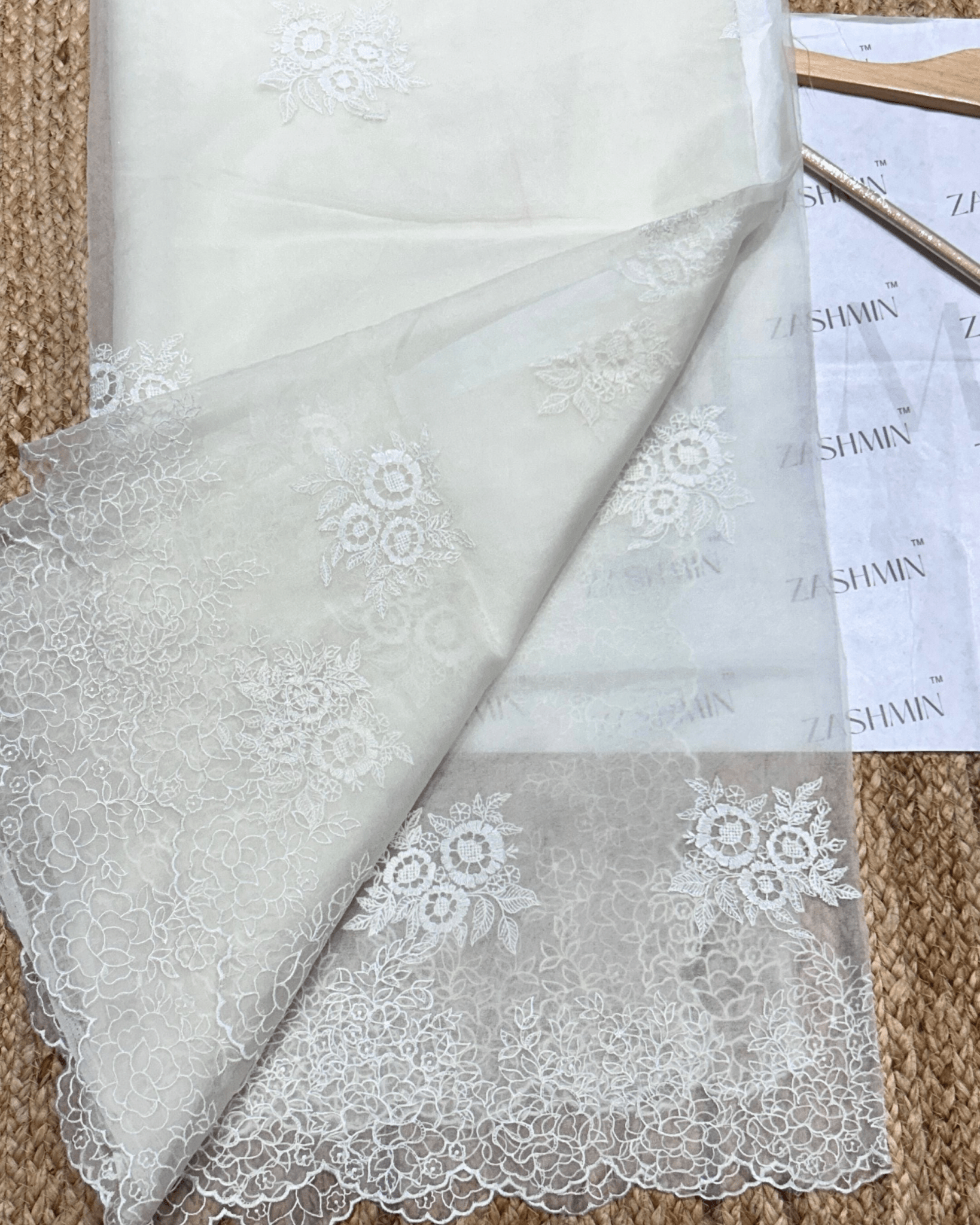 Zashmin Haans - Wala - Safed - Zashmin