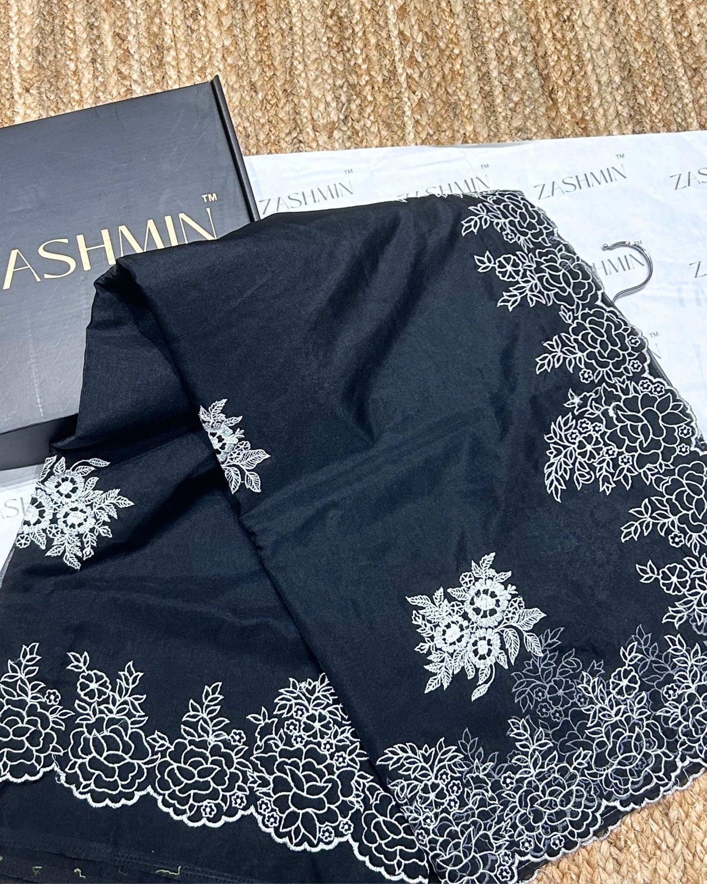 Zashmin MEHER - Zashmin