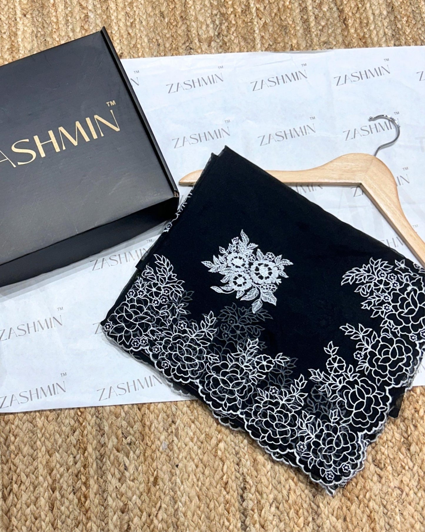 Zashmin MEHER - Zashmin